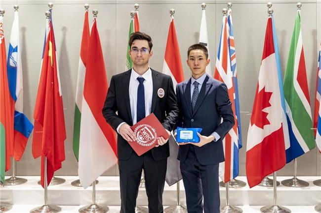 喵”宠物湿巾创世界纪录以科技践行人宠和谐共生EVO视讯平台“体系防护人宠安全”——“澄喵(图3)